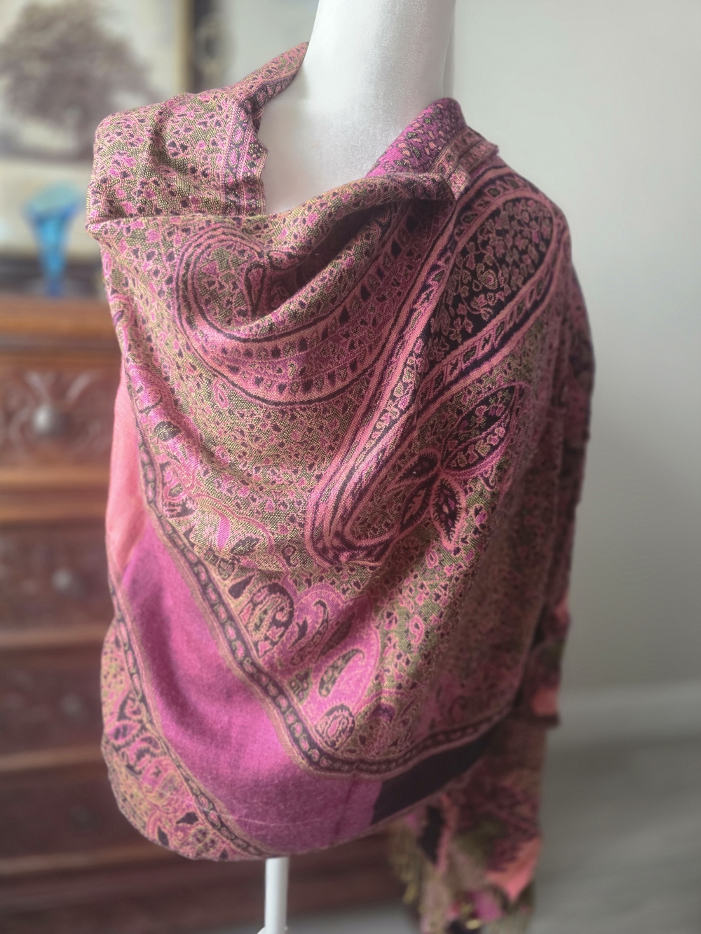 pashmina Pink and Gold Paisley Wrap